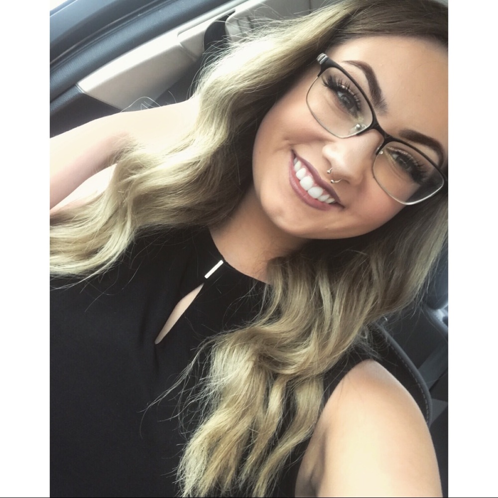 Meet your Posher, Brittany